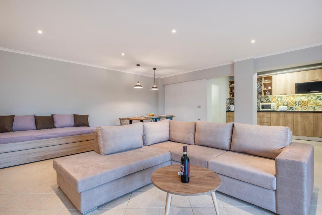 S&a Apartment *